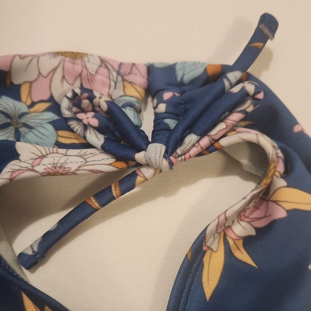 Art Class Bikini Set - Picture 15 of 15